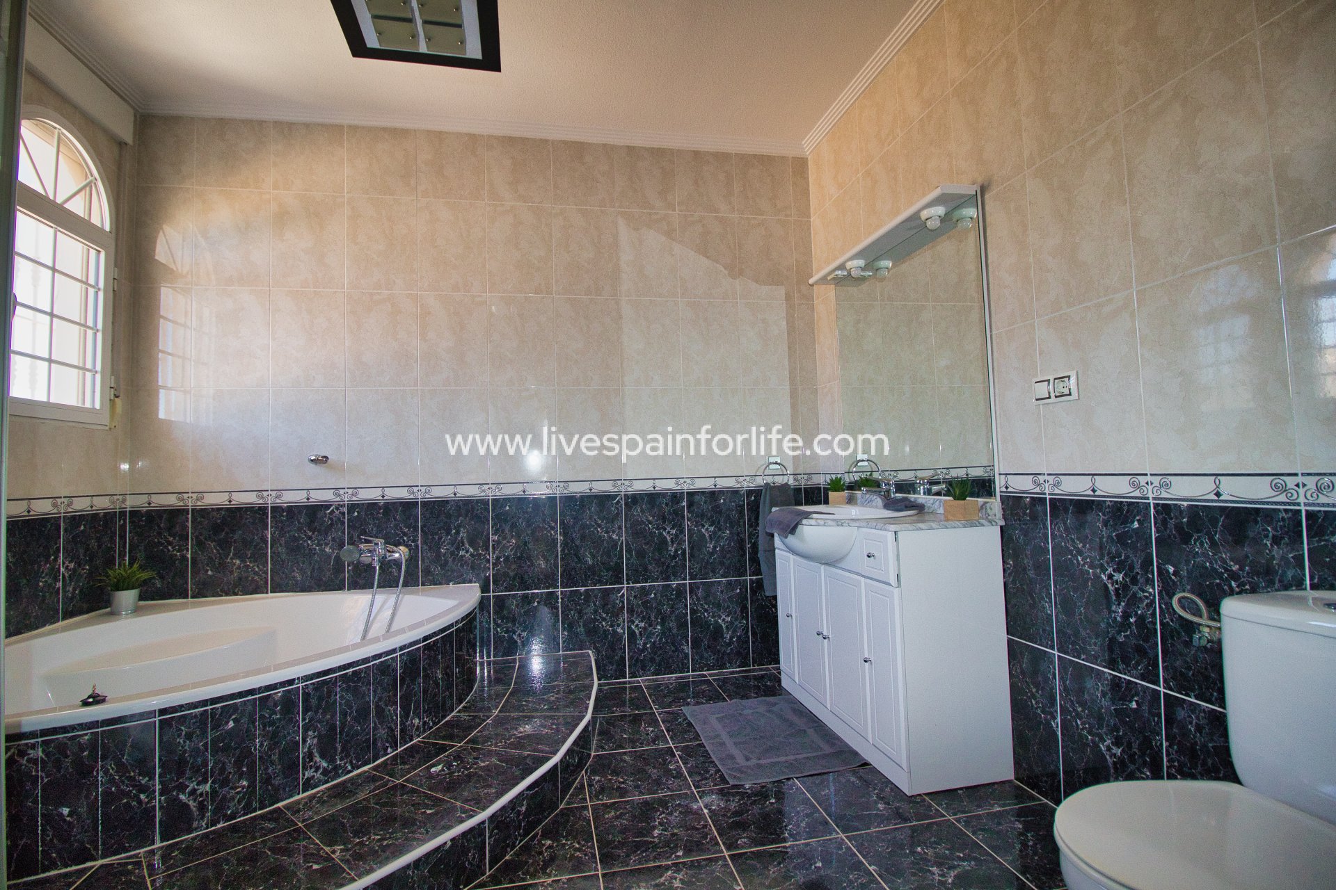 Weiterverkauf - Country house -
Pinoso