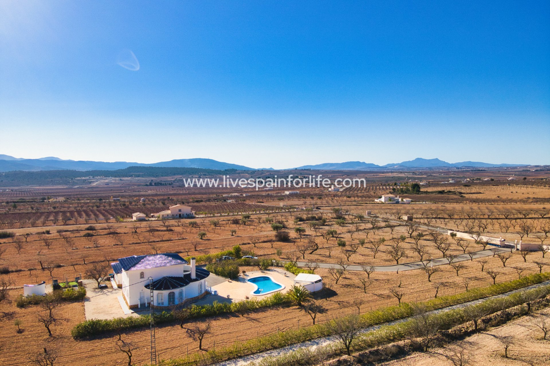 Weiterverkauf - Country house -
Pinoso