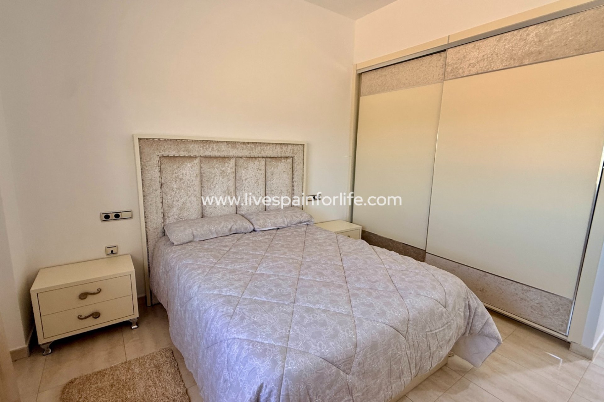 Weiterverkauf - Country house -
Pinoso