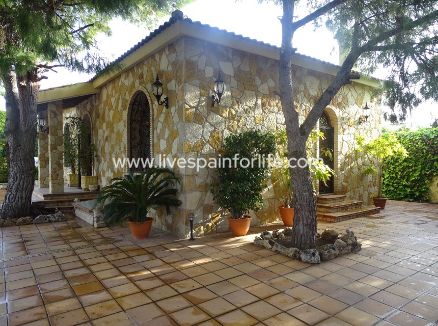 Weiterverkauf - Country house -
Santa Pola