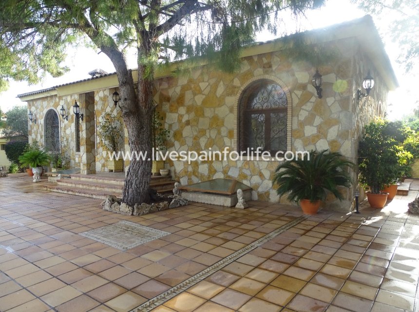 Weiterverkauf - Country house -
Santa Pola