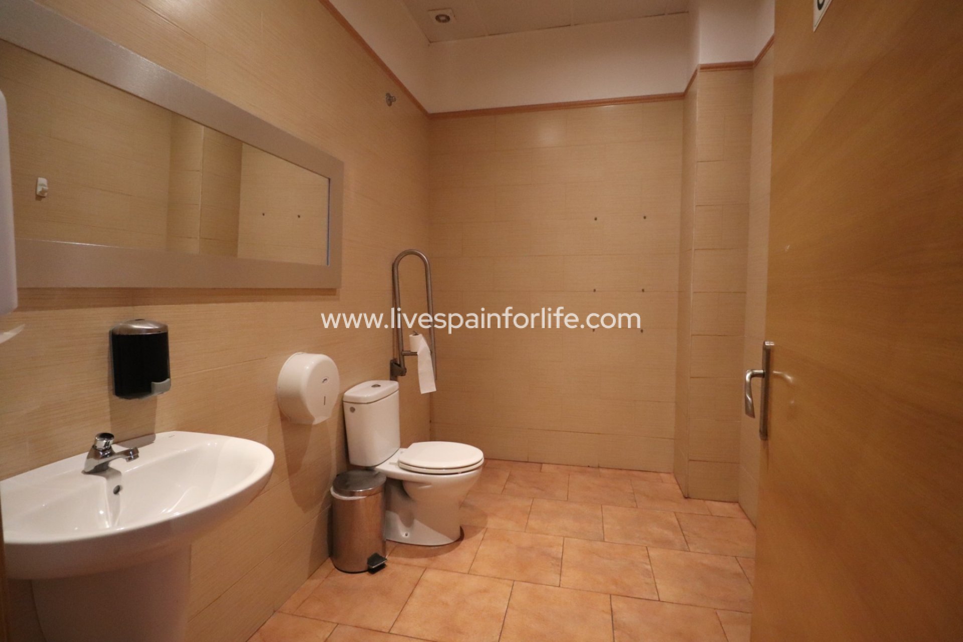 Weiterverkauf - Kommerziell -
Ciudad Quesada - Ciudad Quesada - Town