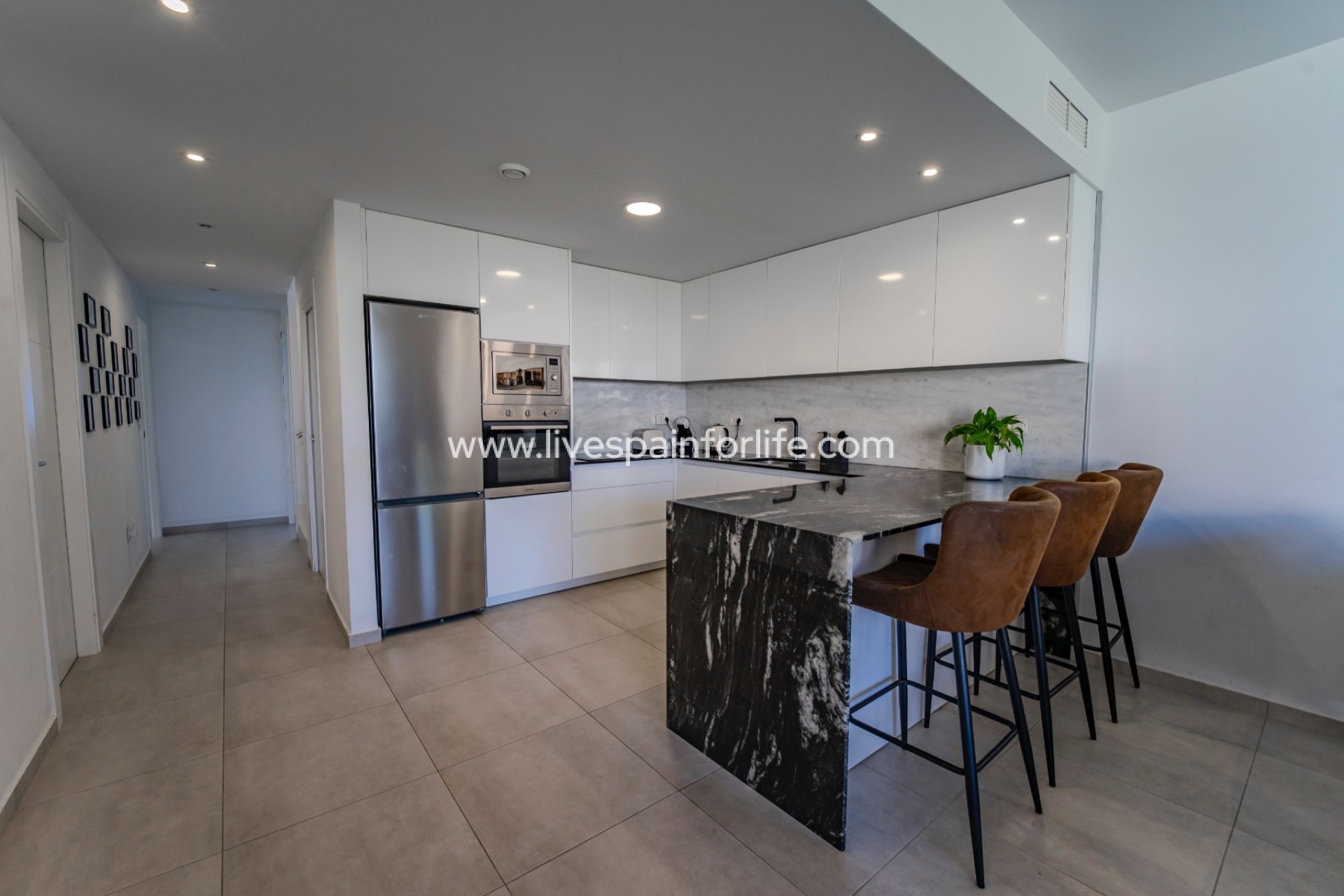 Weiterverkauf - Semi-detached house -
Benijofar