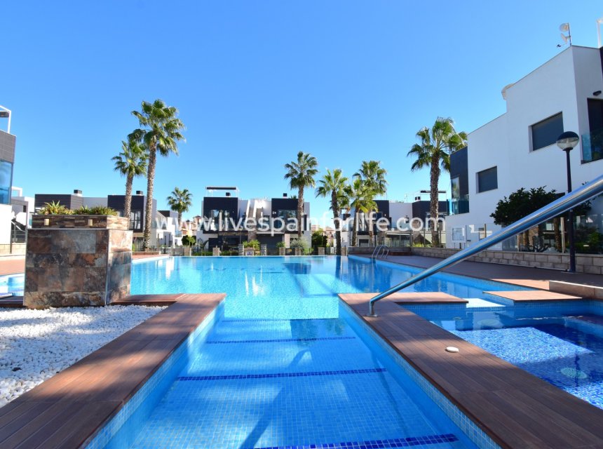 Weiterverkauf - Semi-detached house / Quad -
Orihuela Costa - Lomas de Cabo Roig