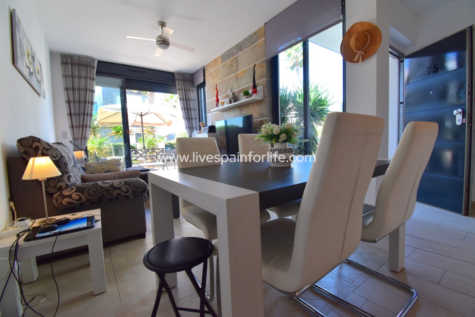 Weiterverkauf - Semi-detached house / Quad -
Orihuela Costa - Lomas de Cabo Roig