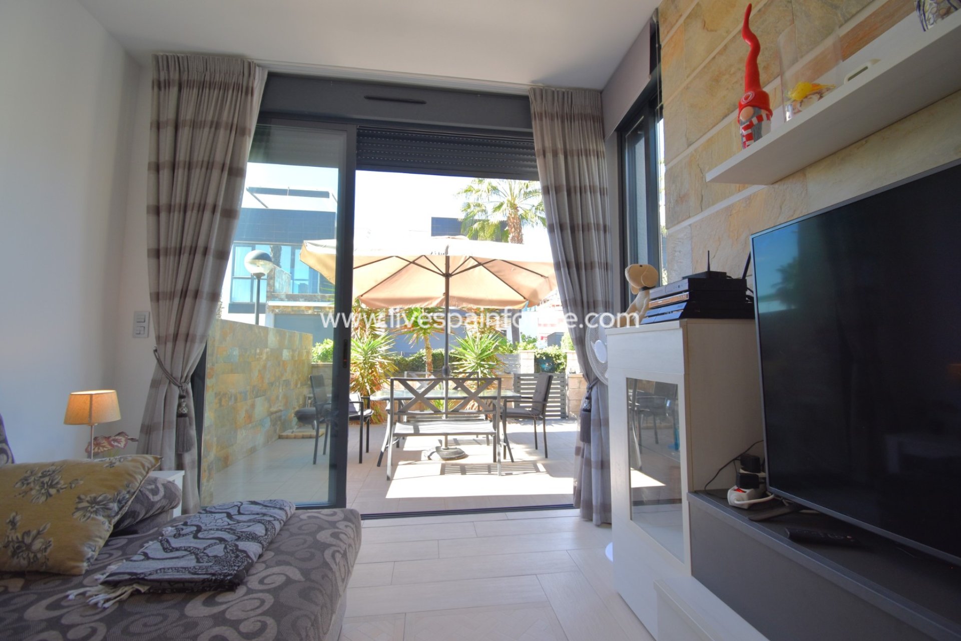 Weiterverkauf - Semi-detached house / Quad -
Orihuela Costa - Lomas de Cabo Roig