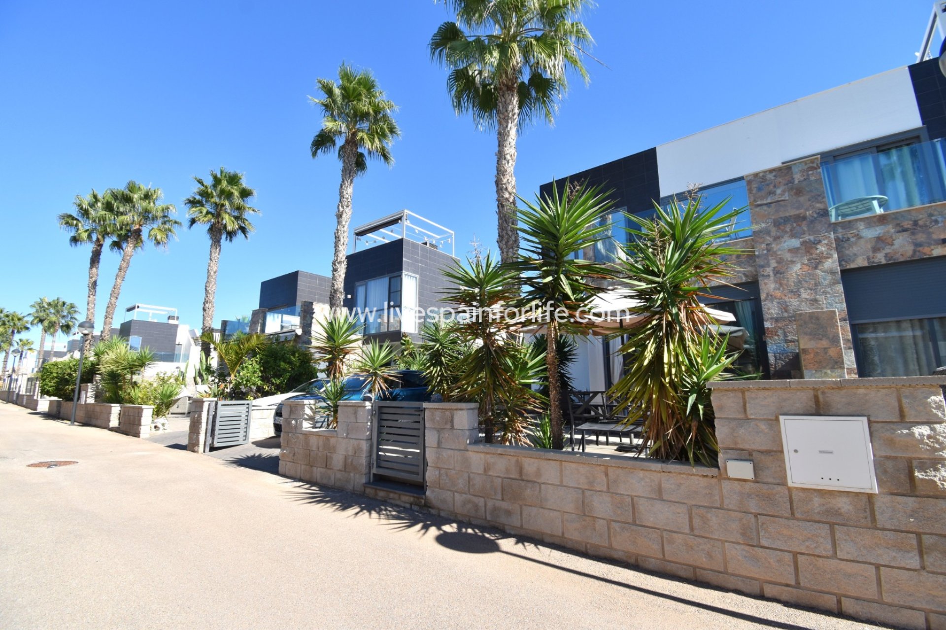 Weiterverkauf - Semi-detached house / Quad -
Orihuela Costa - Lomas de Cabo Roig