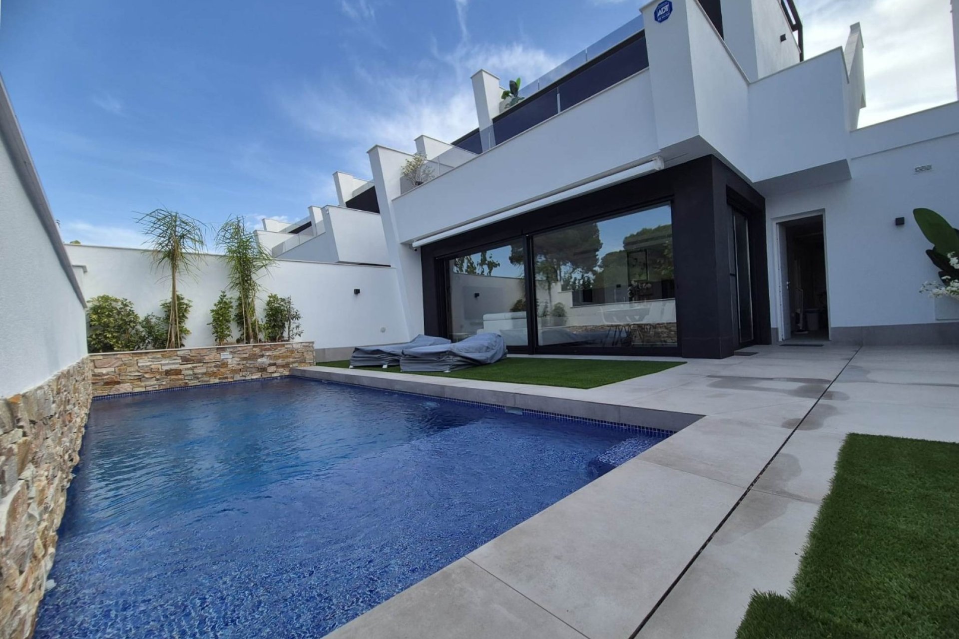 Weiterverkauf - Semi-detached house / Quad -
Santiago de La Ribera - Santiago de La Ribera - Town