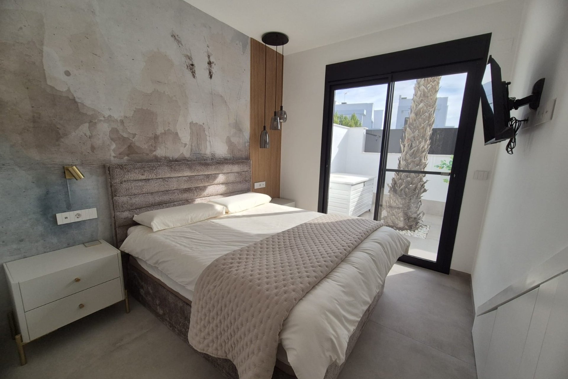 Weiterverkauf - Semi-detached house / Quad -
Santiago de La Ribera - Santiago de La Ribera - Town