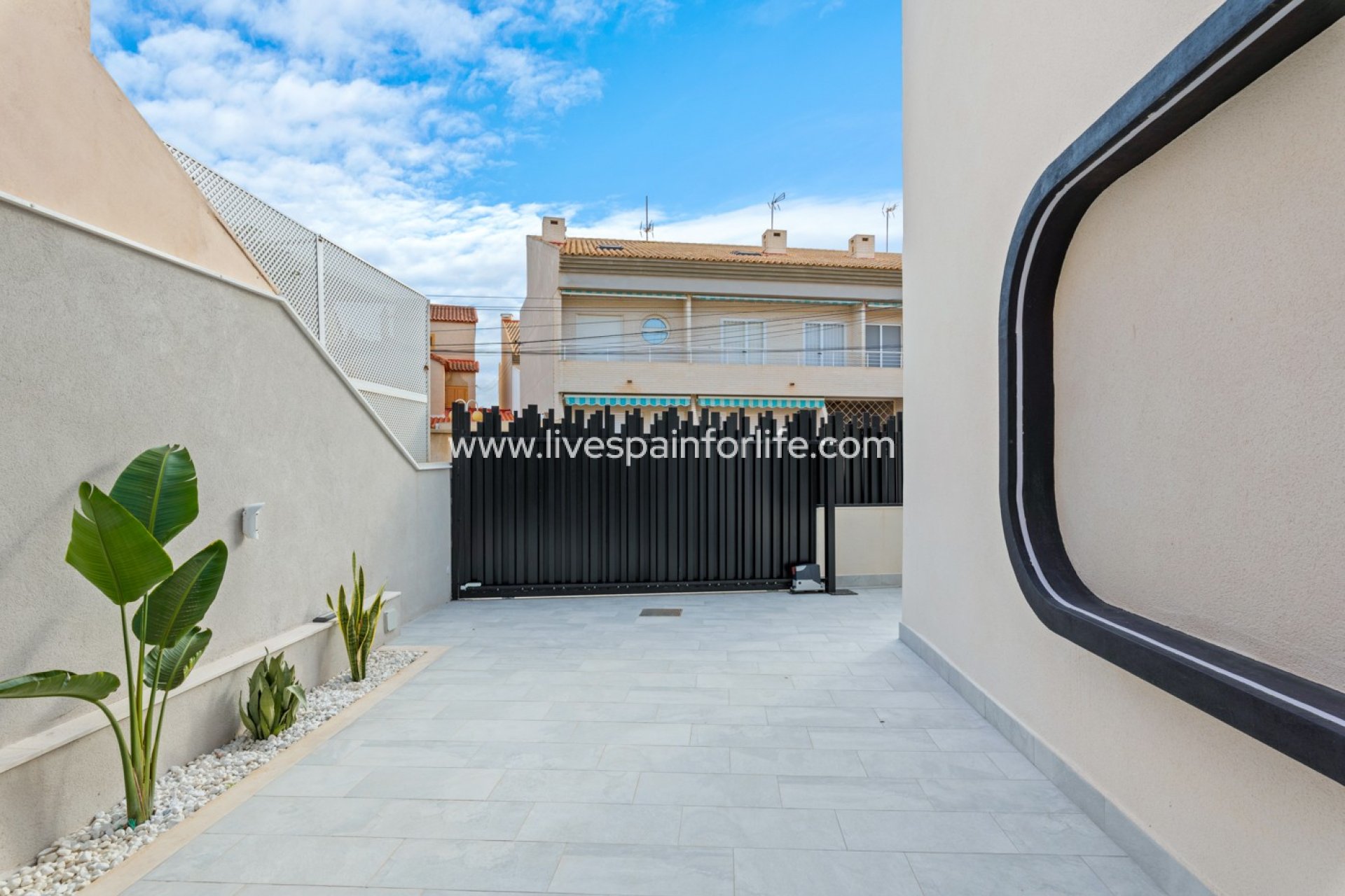 Weiterverkauf - Semi-detached house / Quad -
Torre de la Horadada - Torre de La Horadada - Town