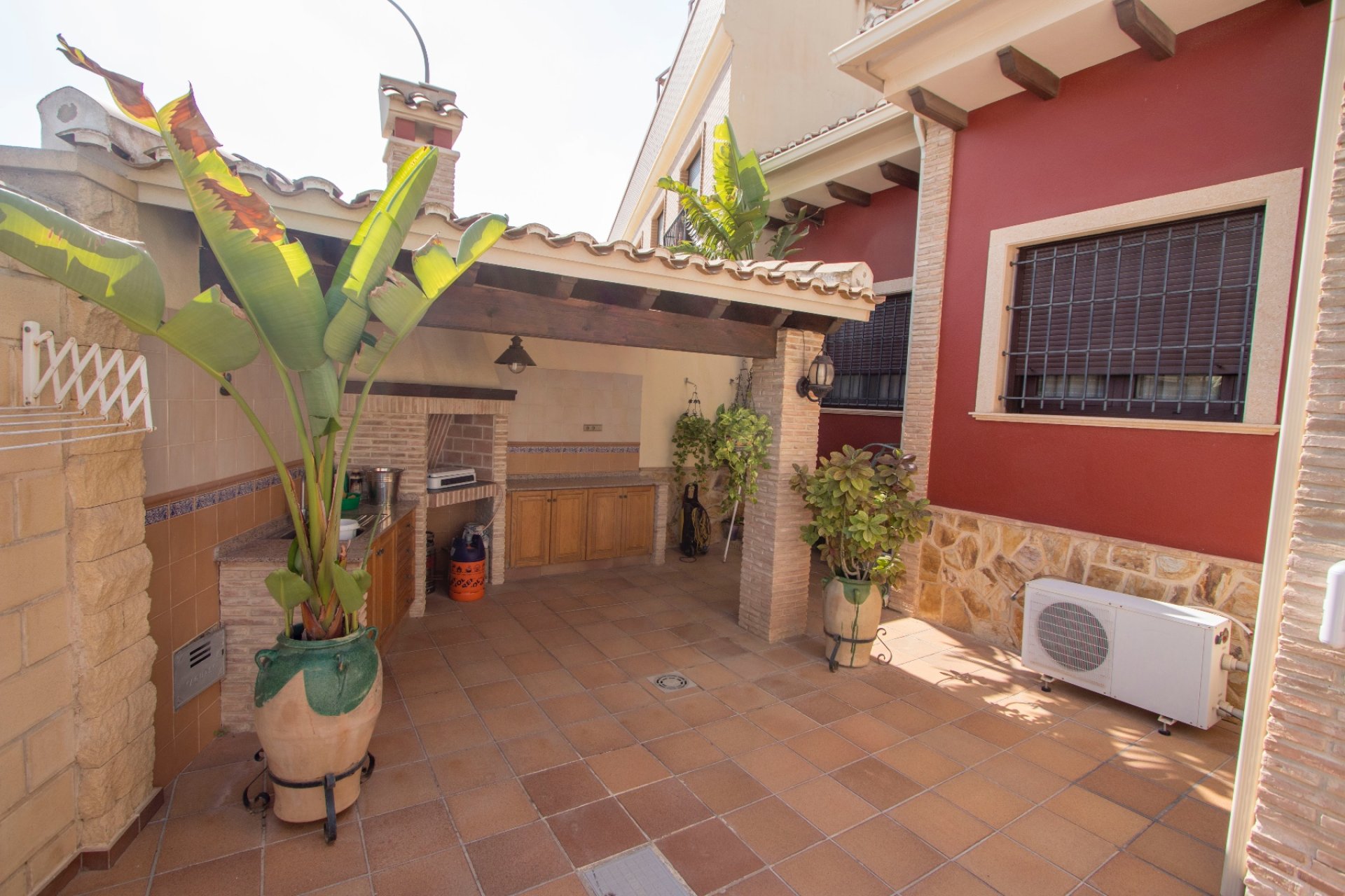 Weiterverkauf - Stadthaus -
Alicante