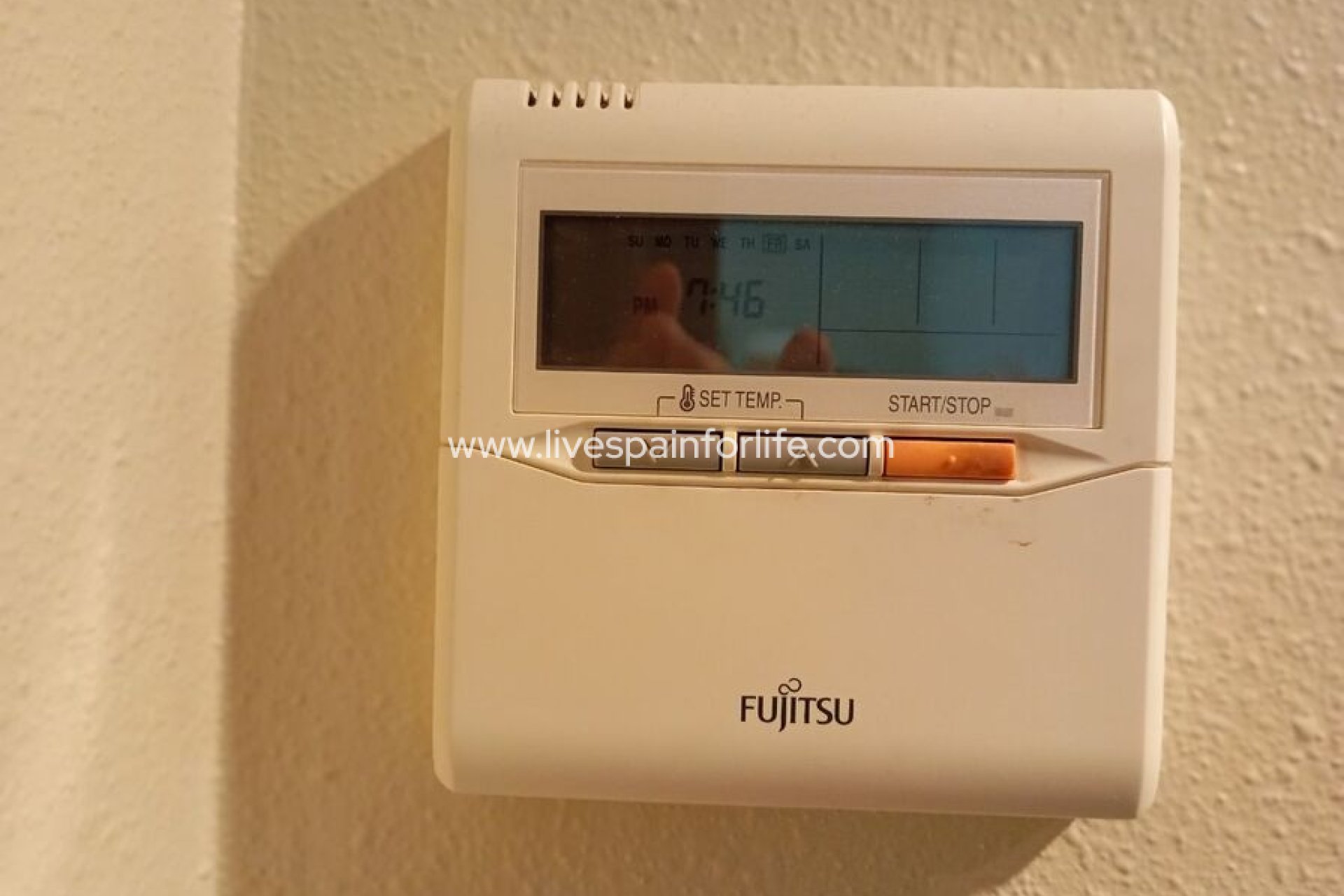 Weiterverkauf - Stadthaus -
Catral