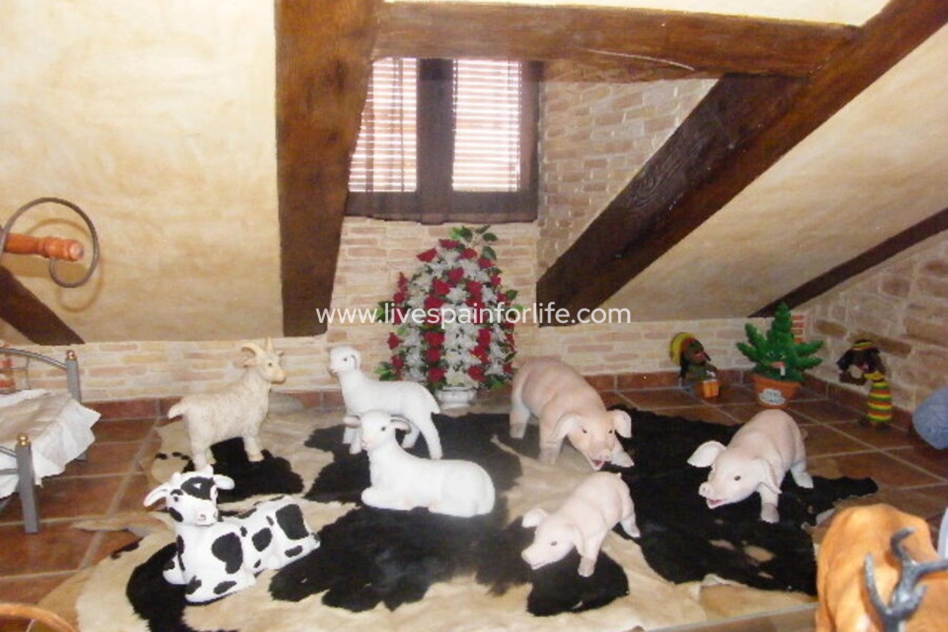 Weiterverkauf - Stadthaus -
Daya Nueva