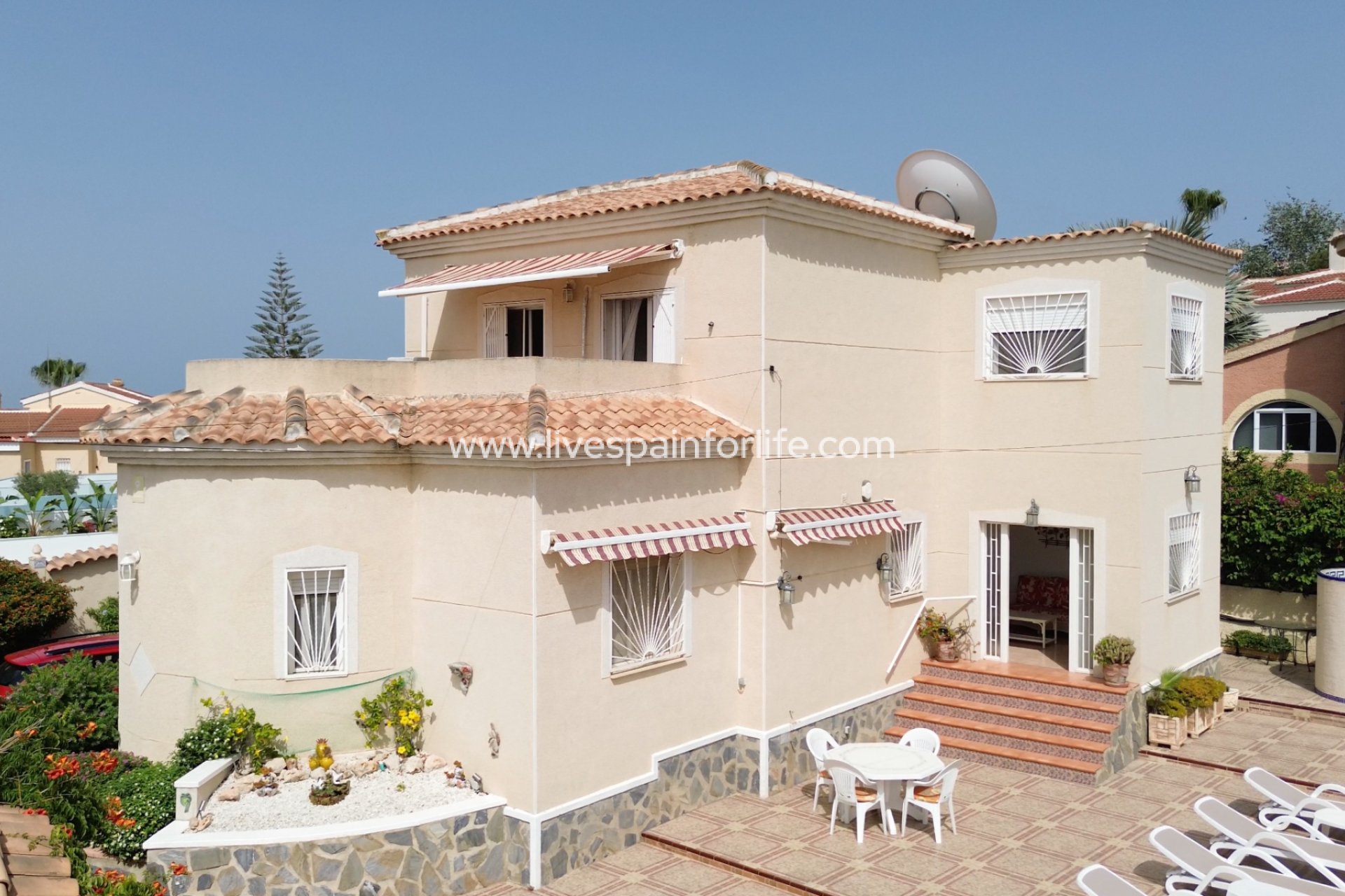 Weiterverkauf - Villa (freistehende) -
Ciudad Quesada - Campo De Golf La Marquesa