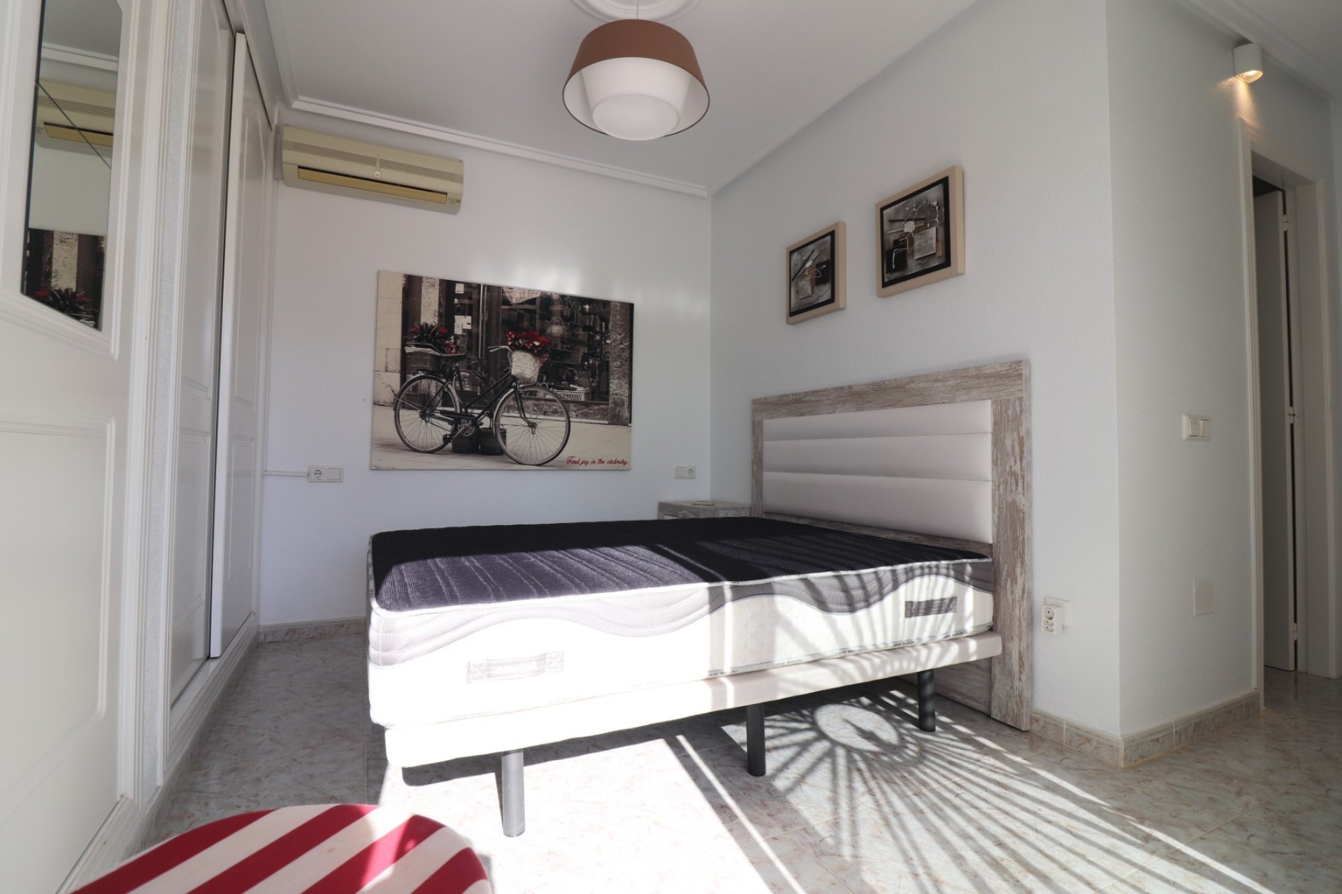 Weiterverkauf - Villa (freistehende) -
Ciudad Quesada - Ciudad Quesada - Town