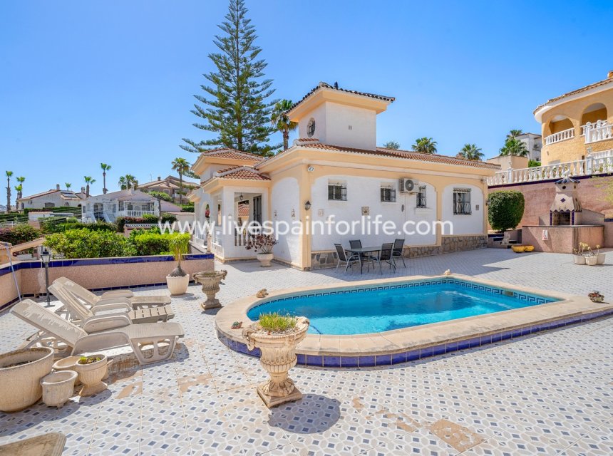 Weiterverkauf - Villa (freistehende) -
Ciudad Quesada - La Marquesa