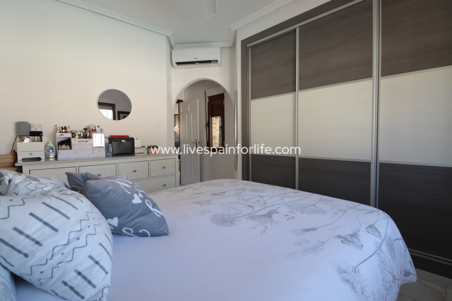 Weiterverkauf - Villa (freistehende) -
Formentera Del Segura - Fincas de La Vega