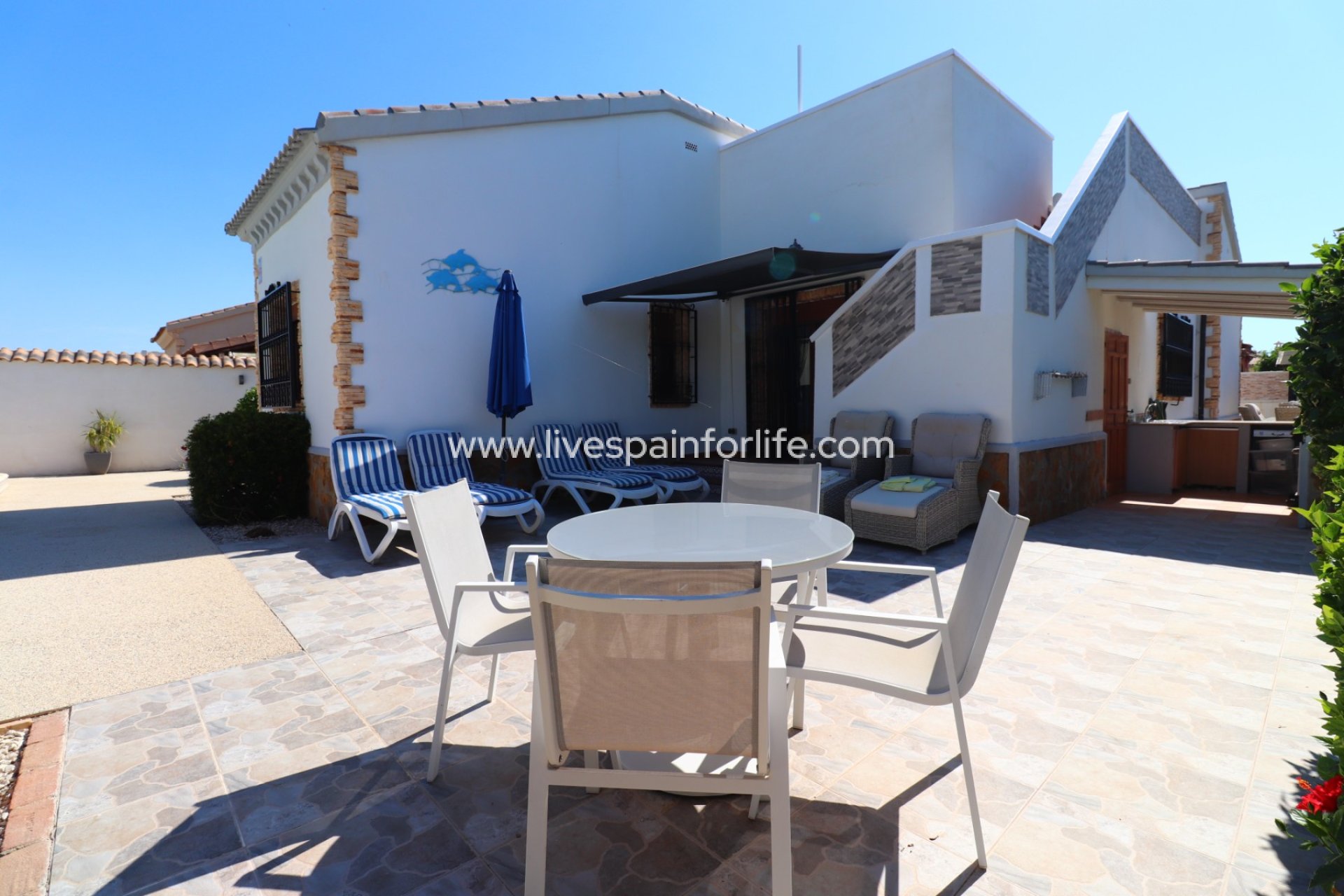 Weiterverkauf - Villa (freistehende) -
Formentera Del Segura - Fincas de La Vega