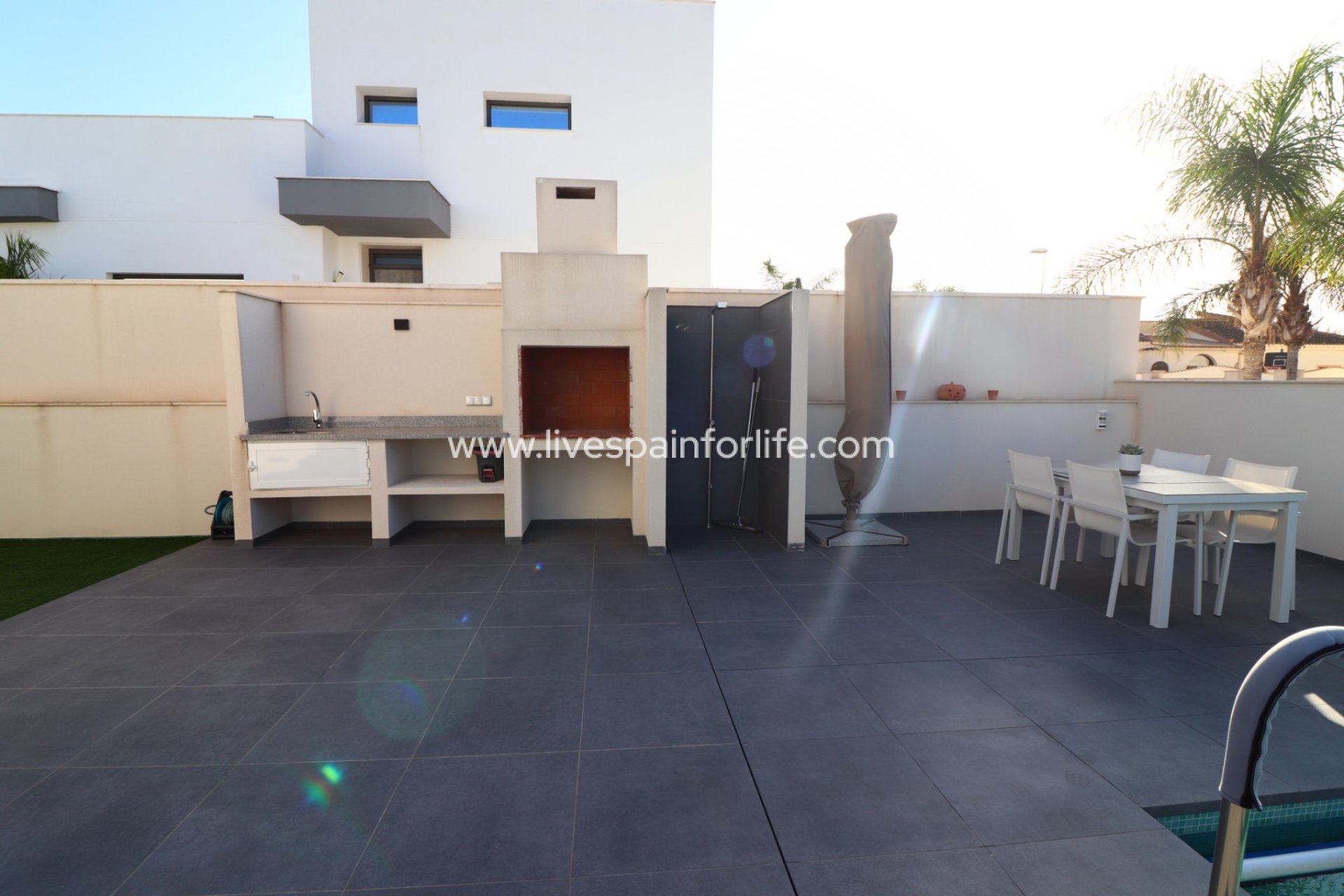 Weiterverkauf - Villa (freistehende) -
Formentera Del Segura - Fincas de La Vega