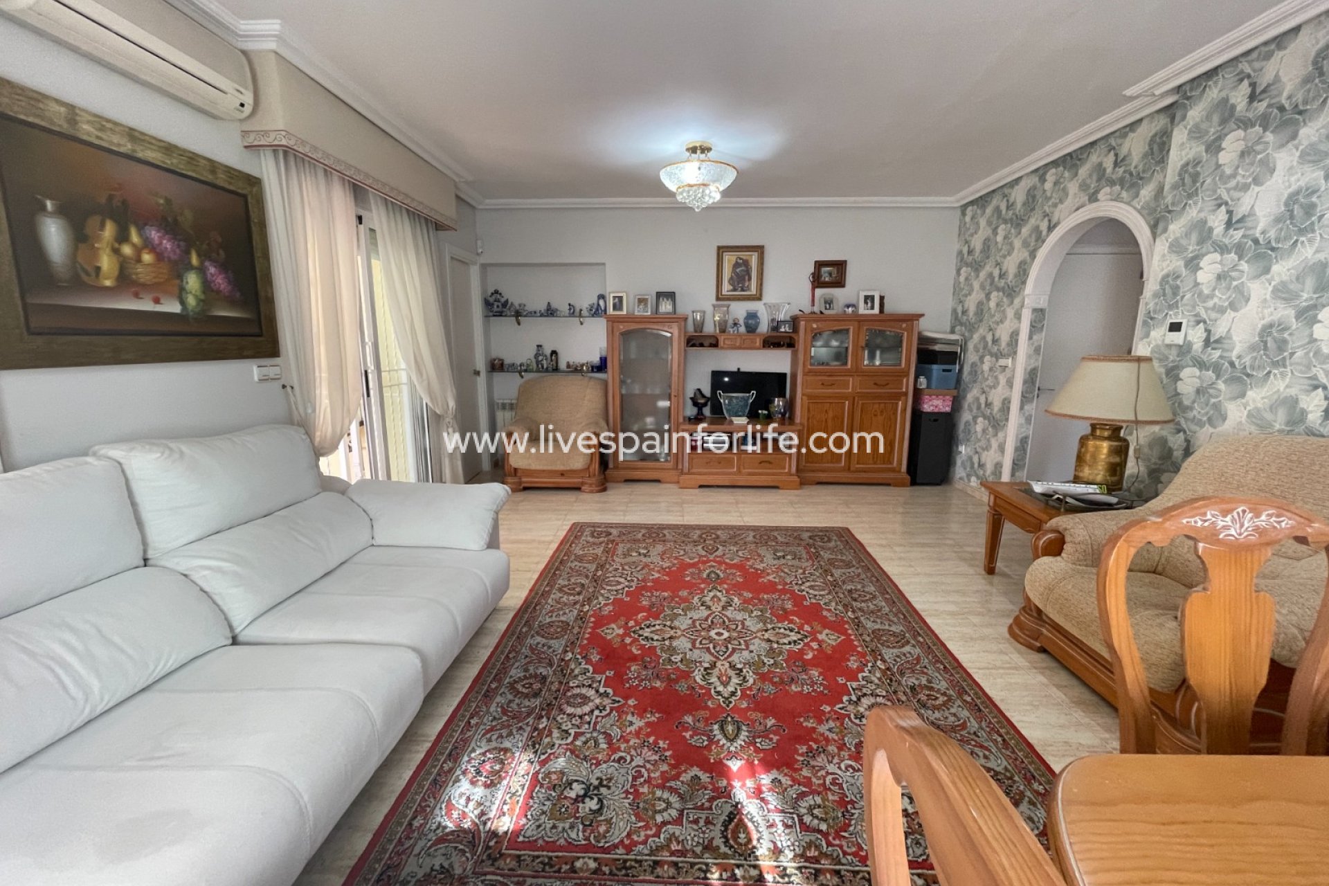 Weiterverkauf - Villa (freistehende) -
Guardamar del Segura