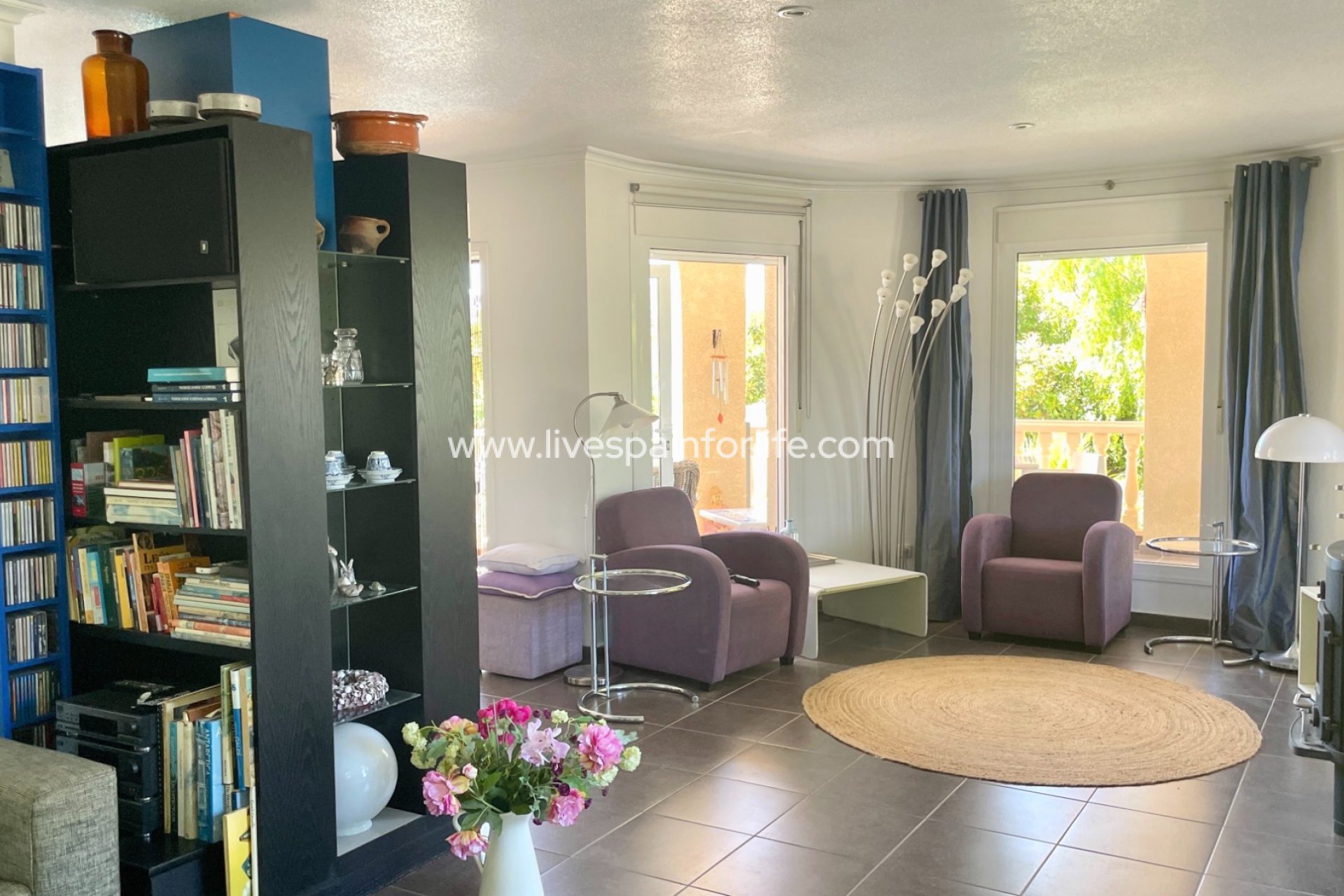 Weiterverkauf - Villa (freistehende) -
Hondon De Las Nieves