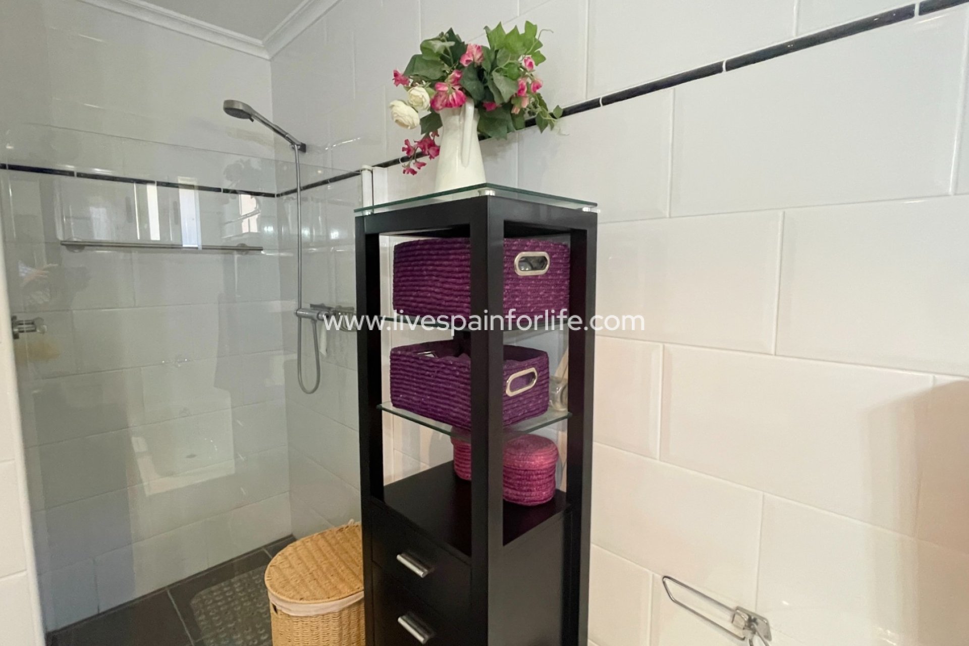 Weiterverkauf - Villa (freistehende) -
Hondon De Las Nieves