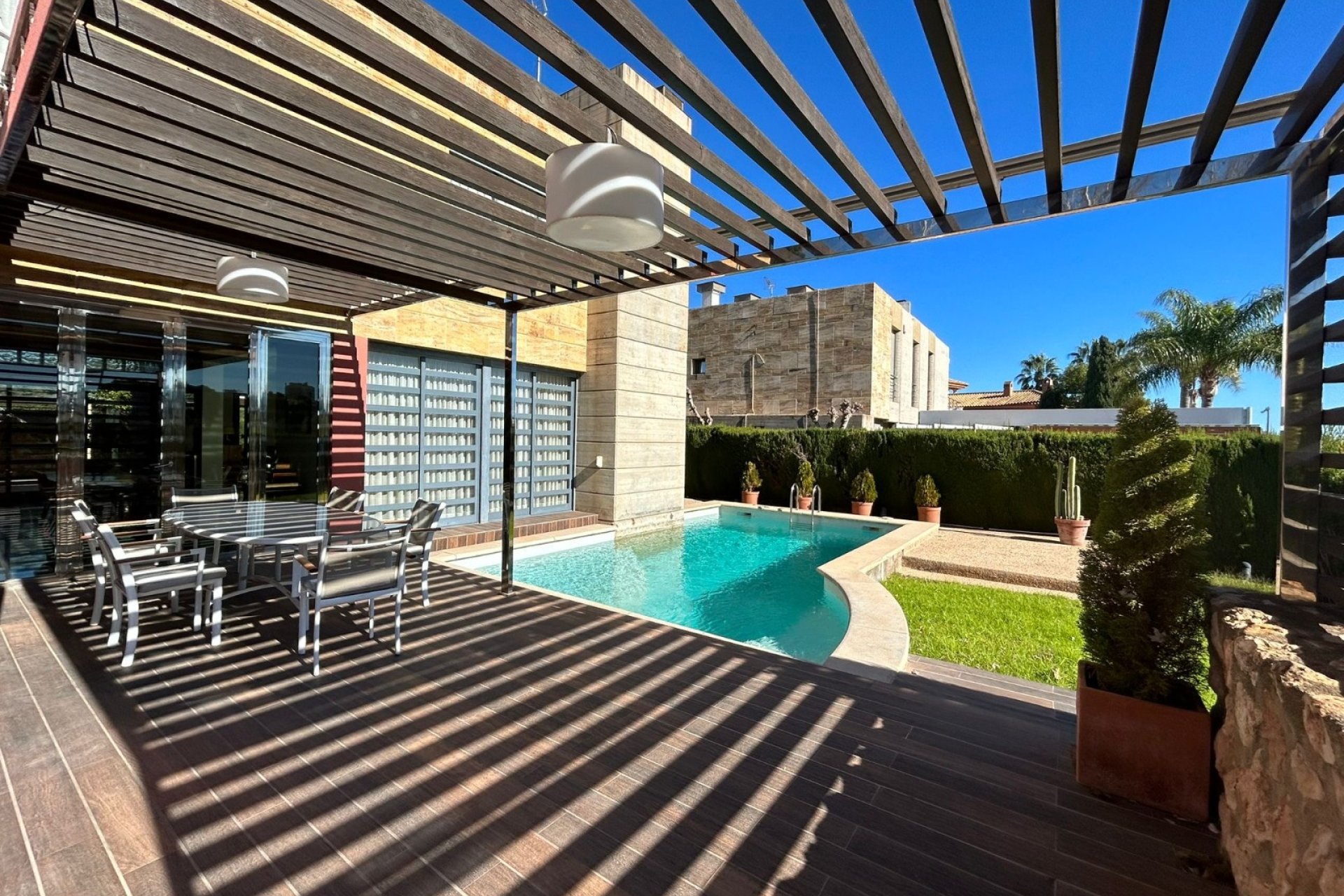 Weiterverkauf - Villa (freistehende) -
Orihuela Costa - Dehesa de Campoamor