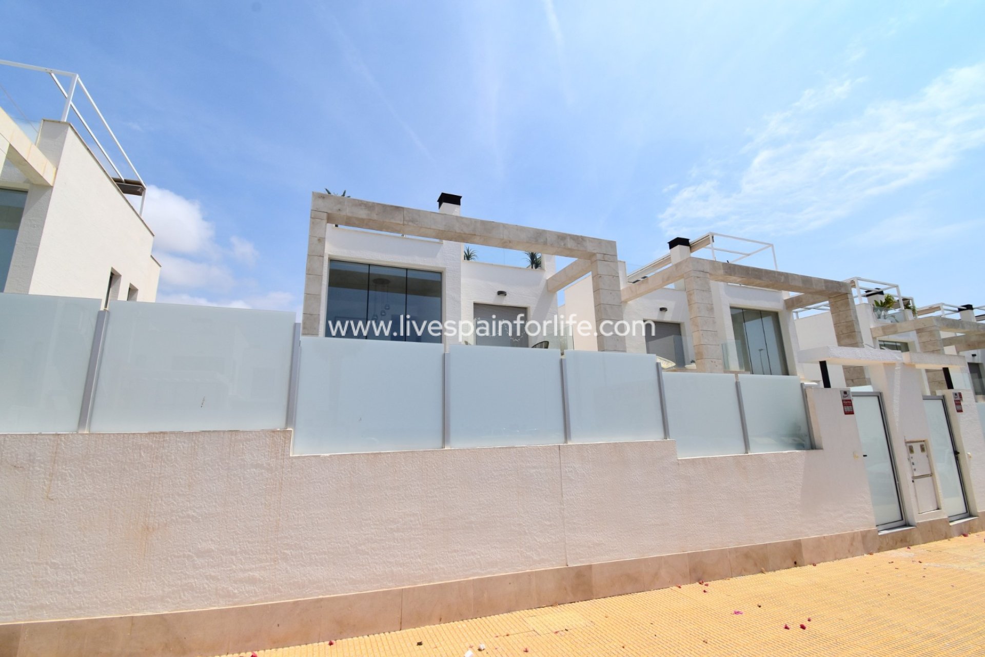 Weiterverkauf - Villa (freistehende) -
Orihuela Costa - Lomas de Cabo Roig