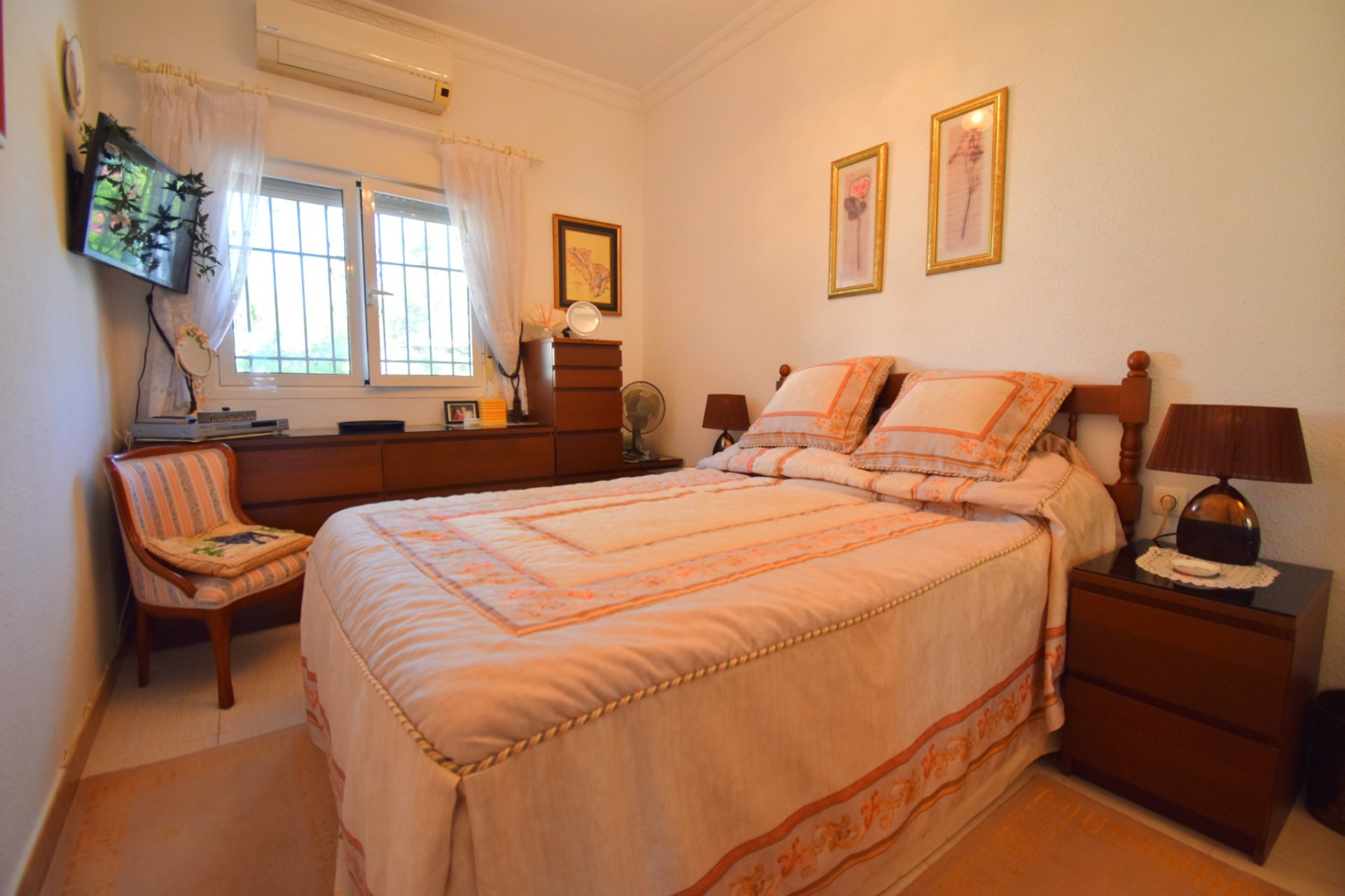 Weiterverkauf - Villa (freistehende) -
Orihuela Costa - Los Balcones