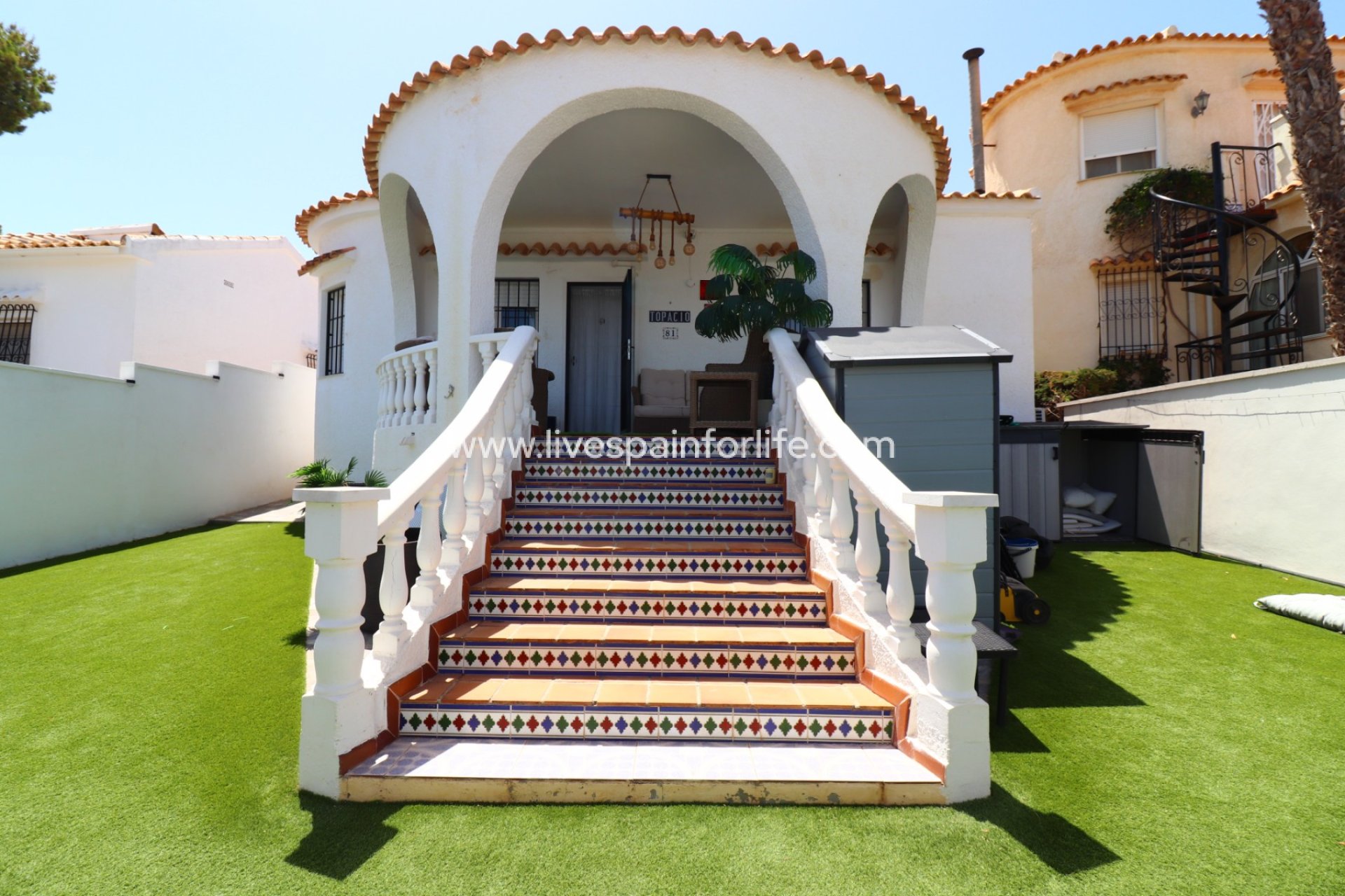Weiterverkauf - Villa (freistehende) -
Orihuela Costa - Villamartin