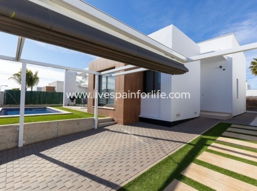 Weiterverkauf - Villa (freistehende) -
Orihuela - Vistabella Golf