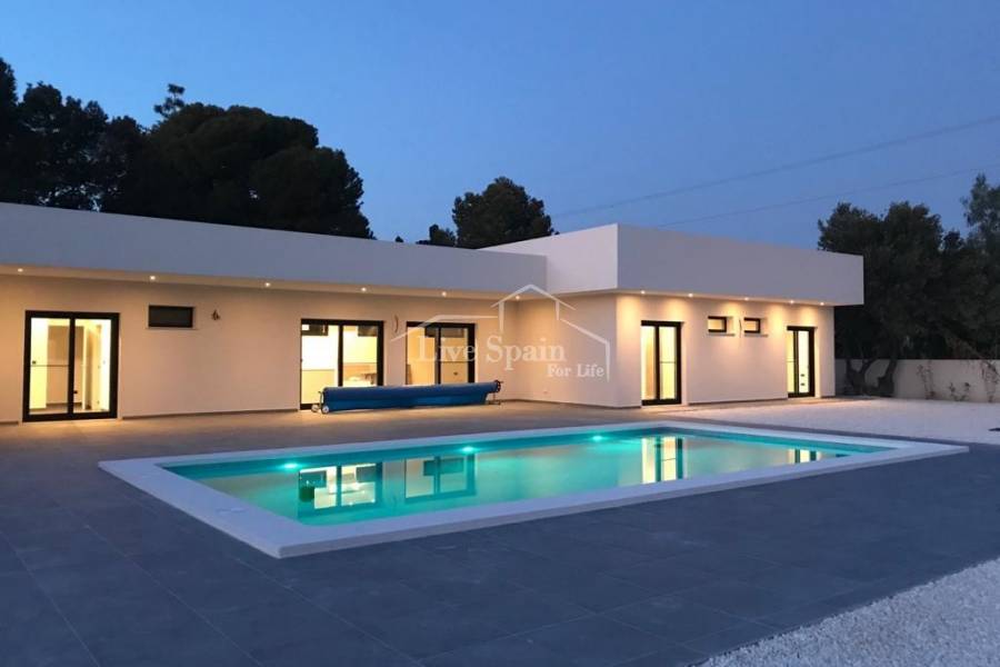 Nybyggt - Country house - Alicante