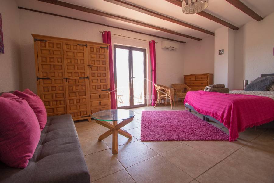 Resale - Country Property - Alicante