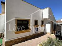 Weiterverkauf - Villa (freistehende) - Hondon De Las Nieves