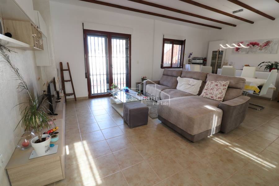 Återförsäljning - Villa (friliggande) - Formentera Del Segura - Fincas de La Vega